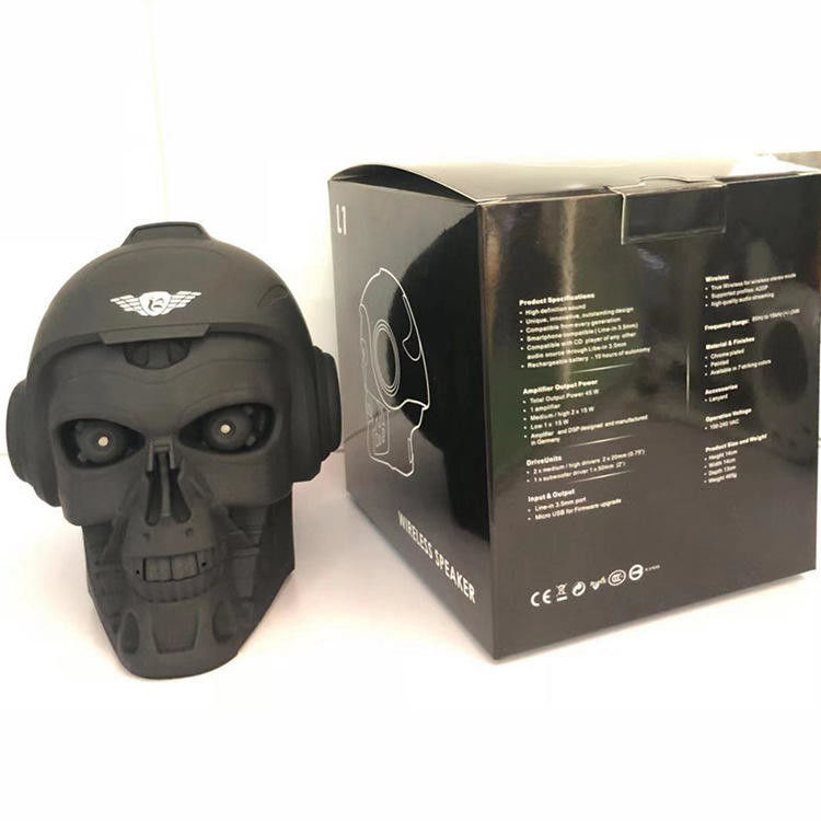 Portable Bluetooth Speaker With ABS Plastic And Battery Power