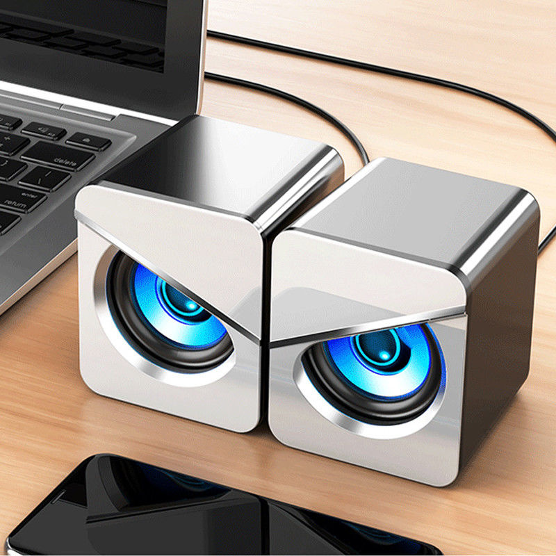 Plastic Bookshelf Speaker with Battery and AUX / USB Connectivity
